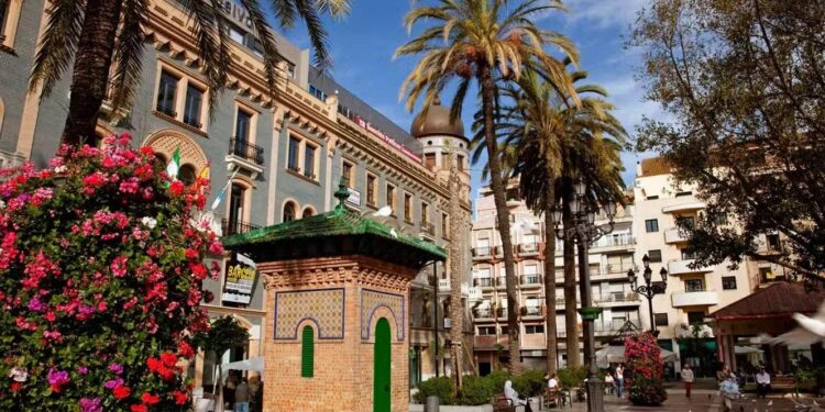 Seis mil estudantes portugueses viajam para Huelva para participar no Festival 'La Punta' 11 Huelva