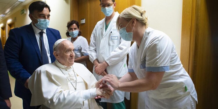Papa Francisco já teve alta hospitalar 11 Papa Francisco
