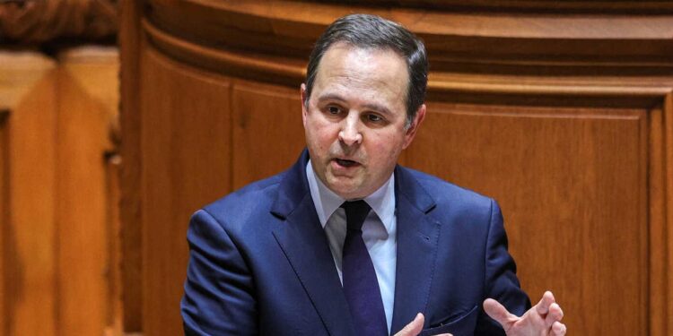 Ministro das Finanças apresenta etapas para processo de privatização da TAP 11 medina