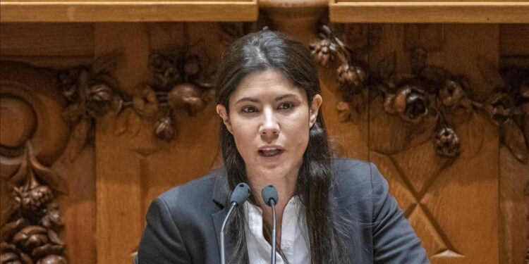 Comissão Parlamentar de Inquérito (CPI) à TAP. Sai Mariana Mortágua e entra Pedro Filipe Soares 11 Mariana Mortágua