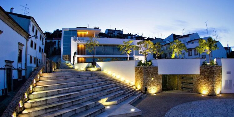 Museu Cargaleiro com núcleo de cerâmica nas antigas instalações da GNR 11 Museu Cargaleiro