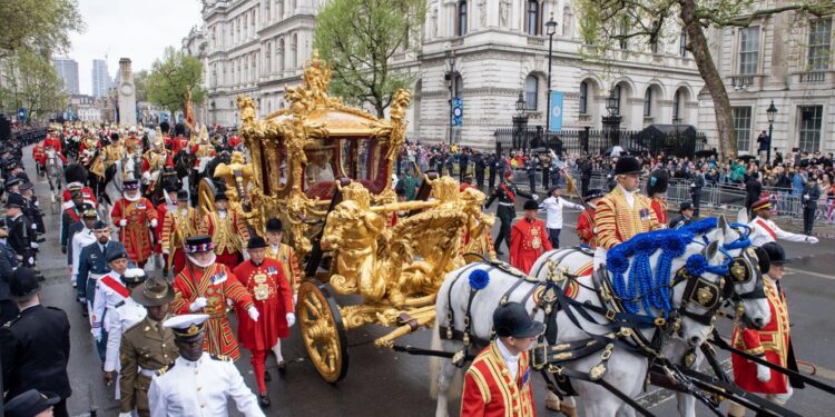 Rei Carlos III e Rainha Camila