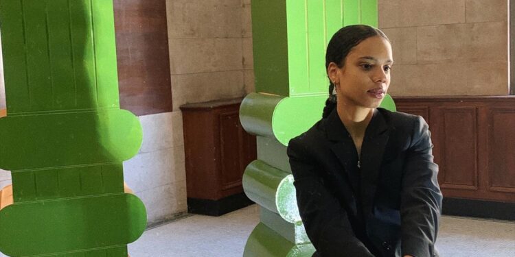 Angola: Artista multidisciplinar nascida em Luanda é apresentado pelo Reino Unido na Bienal de Veneza 11 Sandra Poulson