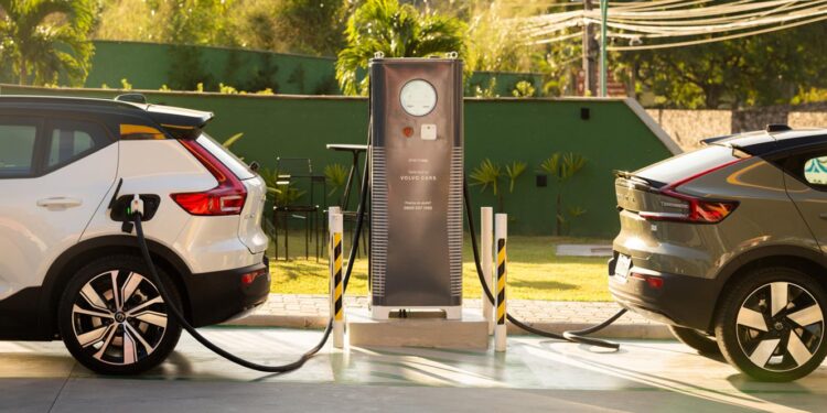 Estado vai acabar com subsídios a carros elétricos 11 carros elétricos
