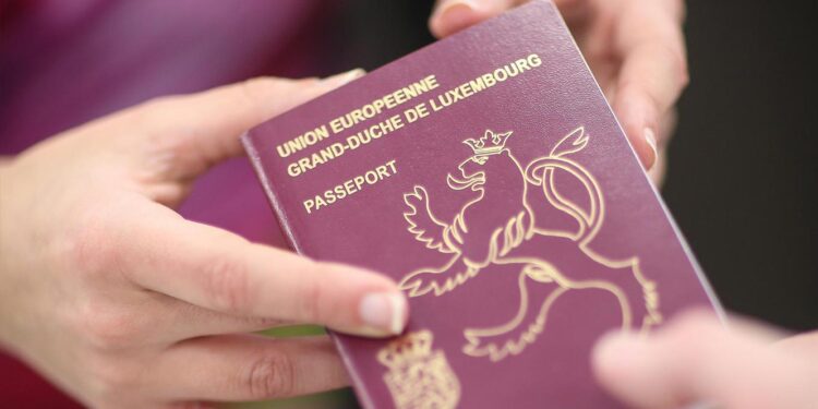 Luxemburgo. Tem passaporte luxemburguês? Há uma mudança a caminho 11 passaporte luxemburgo