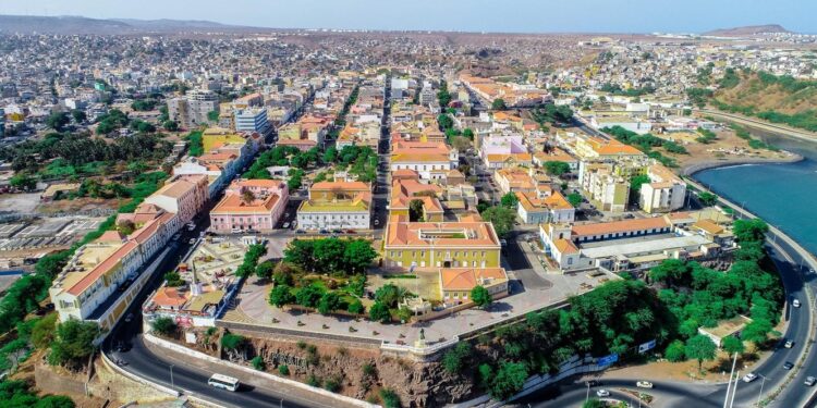Cabo Verde. Investimento estrangeiro aumentou 8,5%. Portugal lidera 11 Cabo Verde