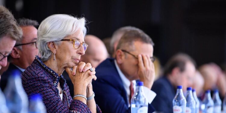 Líderes do Banco Central Europeu (BCE) reunidos em Sintra para o fórum anual da autoridade monetária 11 Christine Lagarde