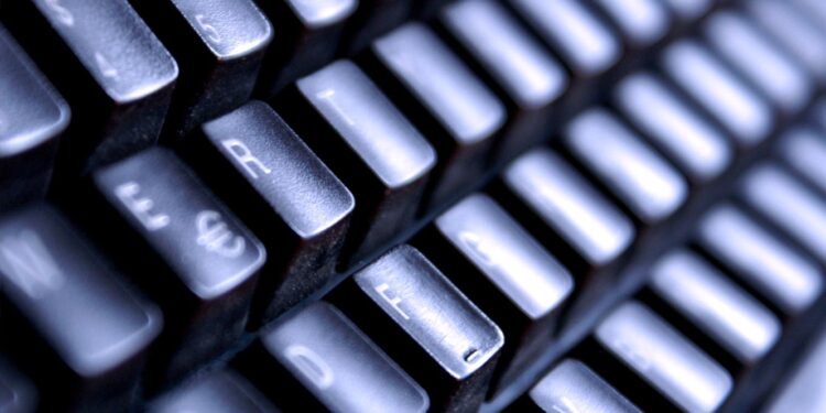 Consulado Virtual já está acessível no telemóvel ou computador 24 horas por dia e sete dias por semana 11 Consulado Virtual