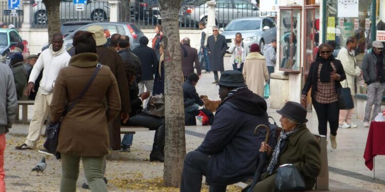 Imigrantes aumentam população de Portugal em mais de 46 mil habitantes 11 Imigrantes em Portugal