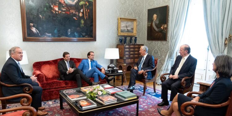 PSD Madeira quer eleições a 24 de setembro e rejeita "linhas vermelhas" 11 psd Miguel Albuquerque