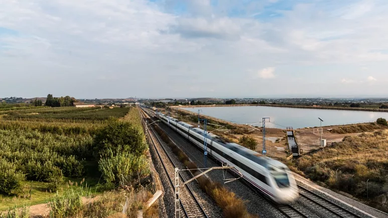 Espanha lidera a revolução ferroviária da alta velocidade na Europa