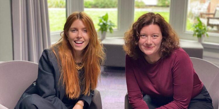 Fruto de um romance de Verão nas praias do Algarve, a inglesa Georgina tentou, agora, contactar o pai português 11 Georgina Humphries