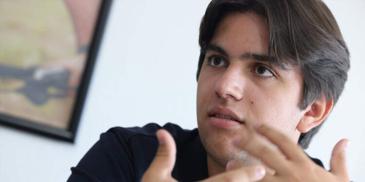 O mais jovem eleito no Luxemburgo é português 11 Luxemburgo Hugo da Costa