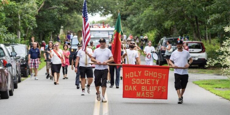 EUA. Orgulho português na festa do Espírito Santo 11 Orgulho português na festa do Espírito Santo