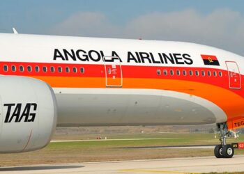 TAAG - transportadora aérea angolana