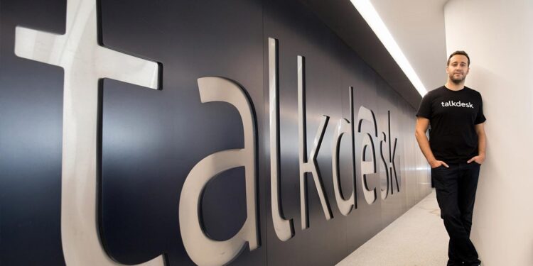 Universidade de Coimbra cria plataforma para tornar ‘call centers’ mais eficientes 11 Talkdesk