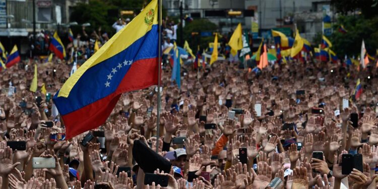 Venezuela. 3.900 protestos nos primeiros cinco meses do ano revela o Observatório Venezuelano de Conflitos Sociais (OVCS) 11 Venezuela protestos