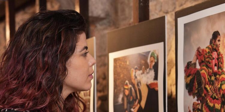 Venezuela. Luso-venezuelana quer mostrar a que sabe Portugal através de exposição 11 fotógrafa luso-venezuelana Fabíola de Freitas