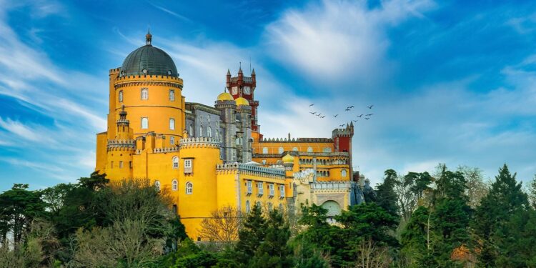 Turismo espera ano recorde 11 palacio da pena sintra portugal