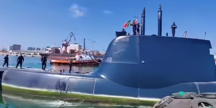O submarino NRP Arpão já deixou Casablanca, em Marrocos, e deverá chegar a Lisboa amanhã, terça-feira 11 submarino NRP Arpão Casablanca