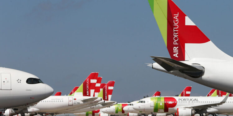 TAP um relatório feito à medida do Governo. Partidos criticam 11 tap air portugal