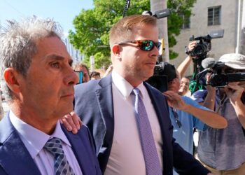 Carlos de Oliveira Donald Trump