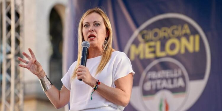 Itália. Governo cria imposto de 40% sobre lucros extraordinários da banca 11 Giorgia Meloni