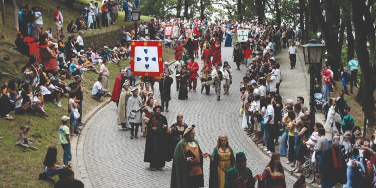 CDS. Nuno Melo aproveita Viagem Medieval para compensar falta de exposição 11 Viagem Medieval Santa Maria da Feira