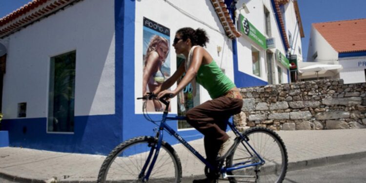 Investimento de 4 milhões em 40 quilómetros de ciclovias e em mil bicicletas elétricas na zona da Comporta 11 ciclovias comporta