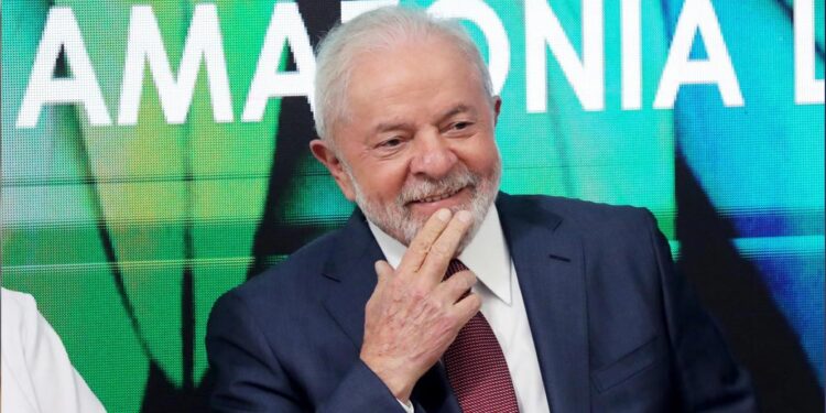 Brasil. Lula diz que cimeira marcará "antes e um depois" na história da Amazónia 11 lula da silva brasil
