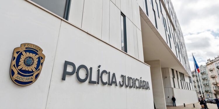 Operação internacional contra crime organizado faz 31 detidos em Portugal 11 policia judiciaria