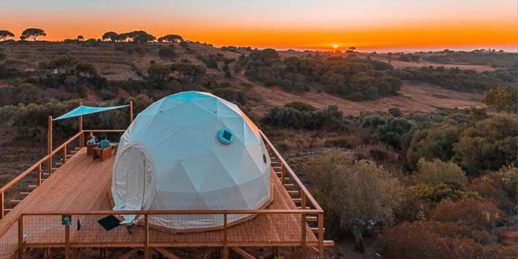 Turismo do Alentejo quer captar trabalhadores remotos estrangeiros para a região 11 Glamping Alentejo