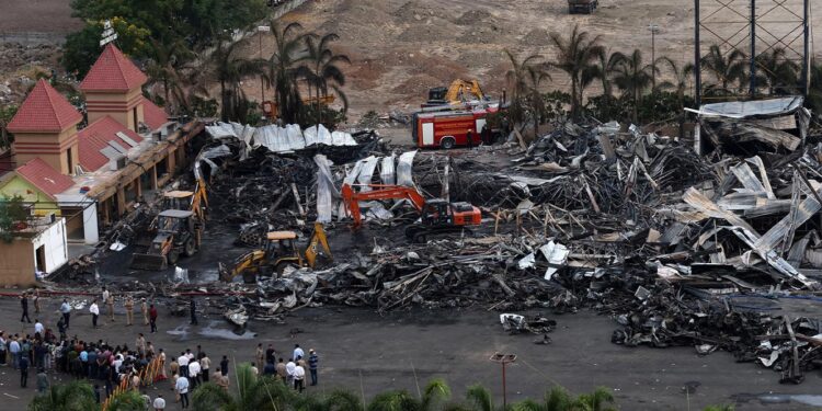 Incêndio em hospital pediátrico mata pelo menos sete bebés na Índia 11 Incêndio em hospital pediátrico India