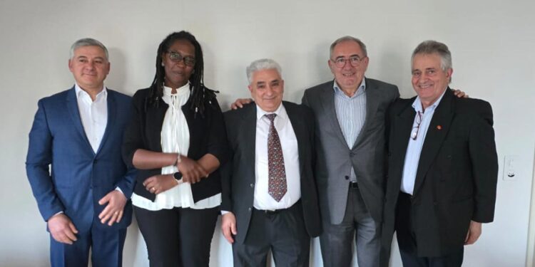 José Cesário visita as comunidades portuguesas na Suíça 11 José Cesário visita as comunidades portuguesas na Suíça