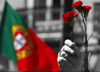 Exposição em Londres quer promover "valores de abril" na comunidade portuguesa