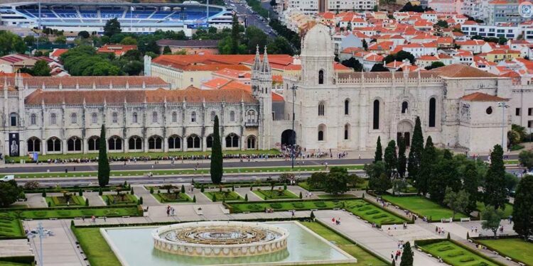 Governo anuncia "revisão profunda" a museus, monumentos e palácios 11 mosteiro dos jeronimos