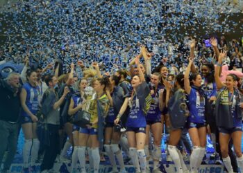 porto tetracampeão de voleibol feminino