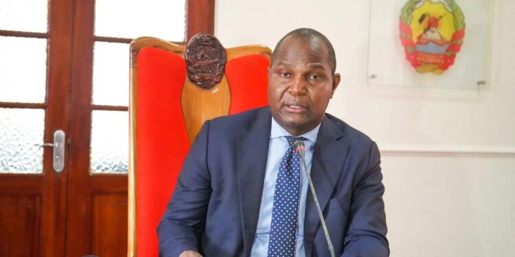 Candidato da Frelimo destaca importância de Portugal e da comunidade portuguesa em Moçambique 11 Daniel Chapo