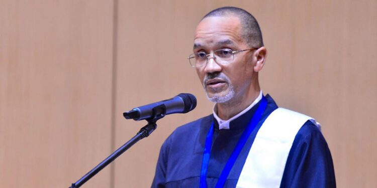 Reitor da Universidade de Cabo Verde eleito presidente da Associação dos Países de Língua Portuguesa 11 José Arlindo Barreto