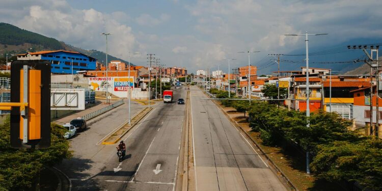 Empresários lusos veem sinais de melhoria da situação económica na Venezuela 11 Venezuela