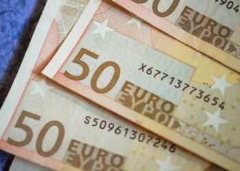 dinheiro notas 50 euros