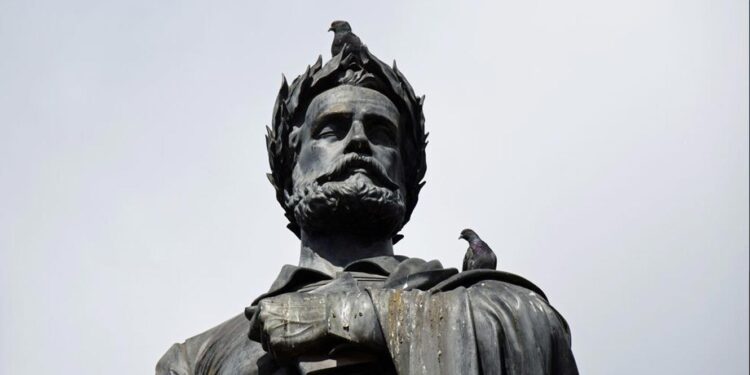 Comemorações dos 500 anos de Camões arrancam com programação até 2026 11 luis vaz de camoes