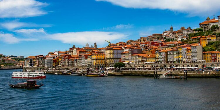 Portugal desce um lugar e é agora sétimo país mais pacífico do mundo 11 Porto