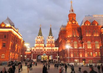 Sanções à Rússia pela invasão da Ucrânia afetam vida de comunidade portuguesa 13 Rússia