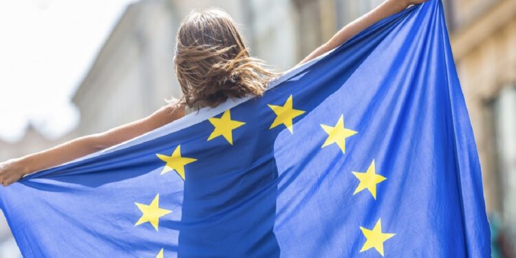 População da União Europeia aumenta para 449 milhões