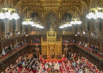 Novo governo trabalhista no Reino Unido toma importantes decisões e anuncia significativos projetos