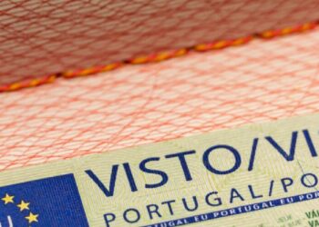 Vistos pedidos no Brasil para Portugal disparam