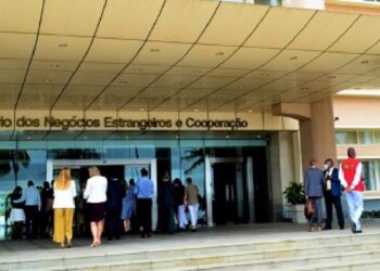 Governo de Moçambique “convoca” diáspora a impulsionar investimento no país