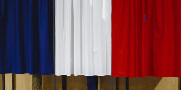 Grupo de franco-portugueses pede que comunidade portuguesa se oponha à extrema-direita