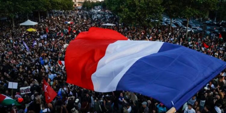 França diz "não" à extrema-direita 11 França diz "não" à extrema-direita